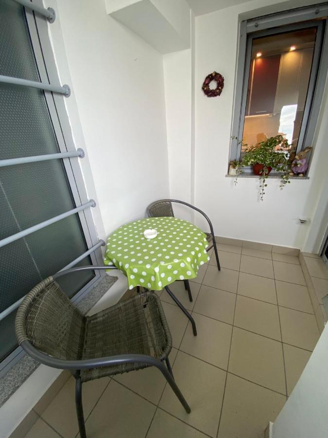 Sofy Center Apartment Újvidék Kültér fotó